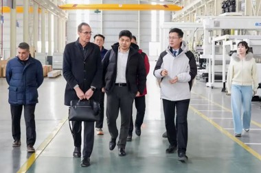 Hevkarî ji bo Pêşveçûnê, Hevkarî li Seranserê Cîhanê - CEOyê Piovan Global Serdana Jwell Machinery dike